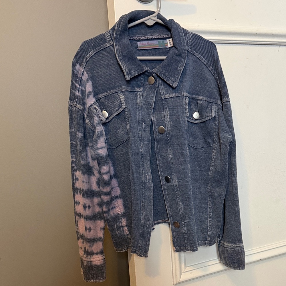 Vintage Havana Blue Denim Jacket with Tie-Dye Sleeve